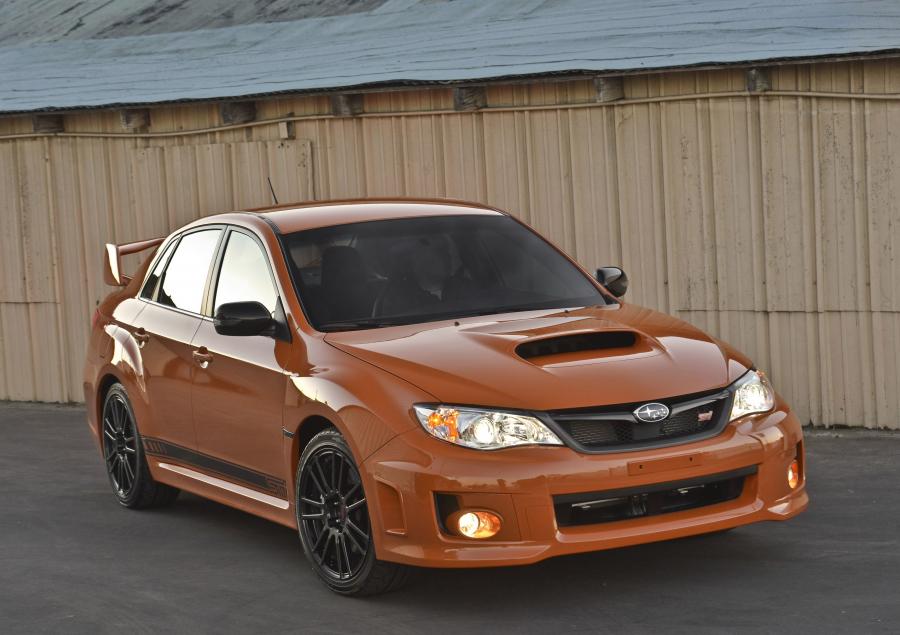  Subaru Impreza WRX STi 2013 года  (US) (фото 1 из 40)
